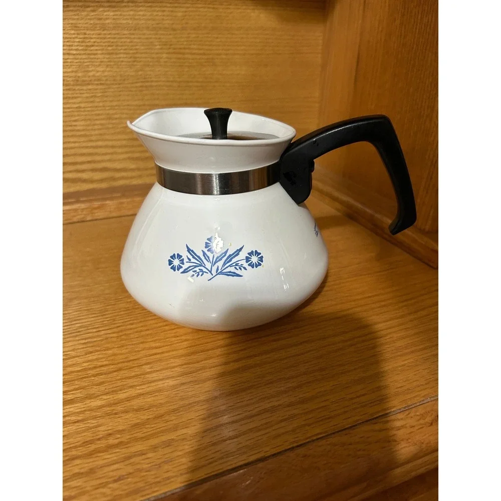 Vintage Corning Ware P-104 6 Cup Teapot Blue Cornflower White Pyroceram USA